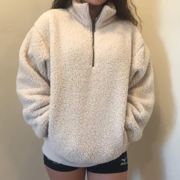 American Eagle 1/4 zip Sherpa - Picture 4 of 7